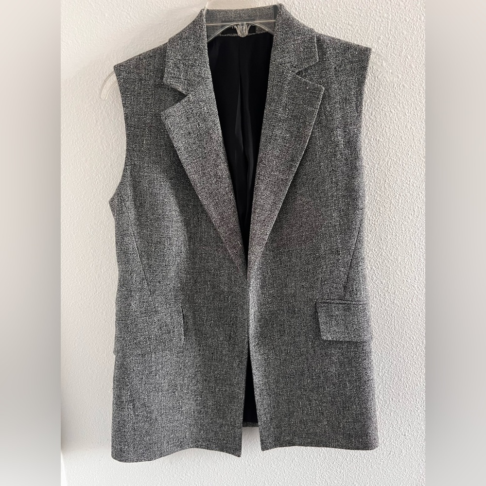 Theory women’s structured vest